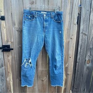 Levi's Premium Wedgie style Blue Straight Leg Denim with Distressed Knee Size 32